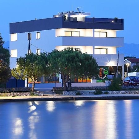 Apartments Bonaca With Jacuzzi Privlaka  Exterior foto