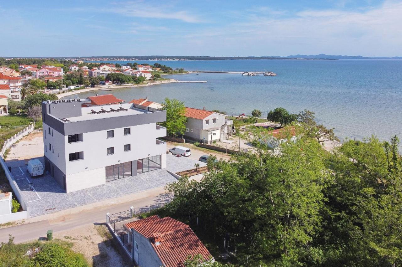 Apartments Bonaca With Jacuzzi Privlaka  Exterior foto